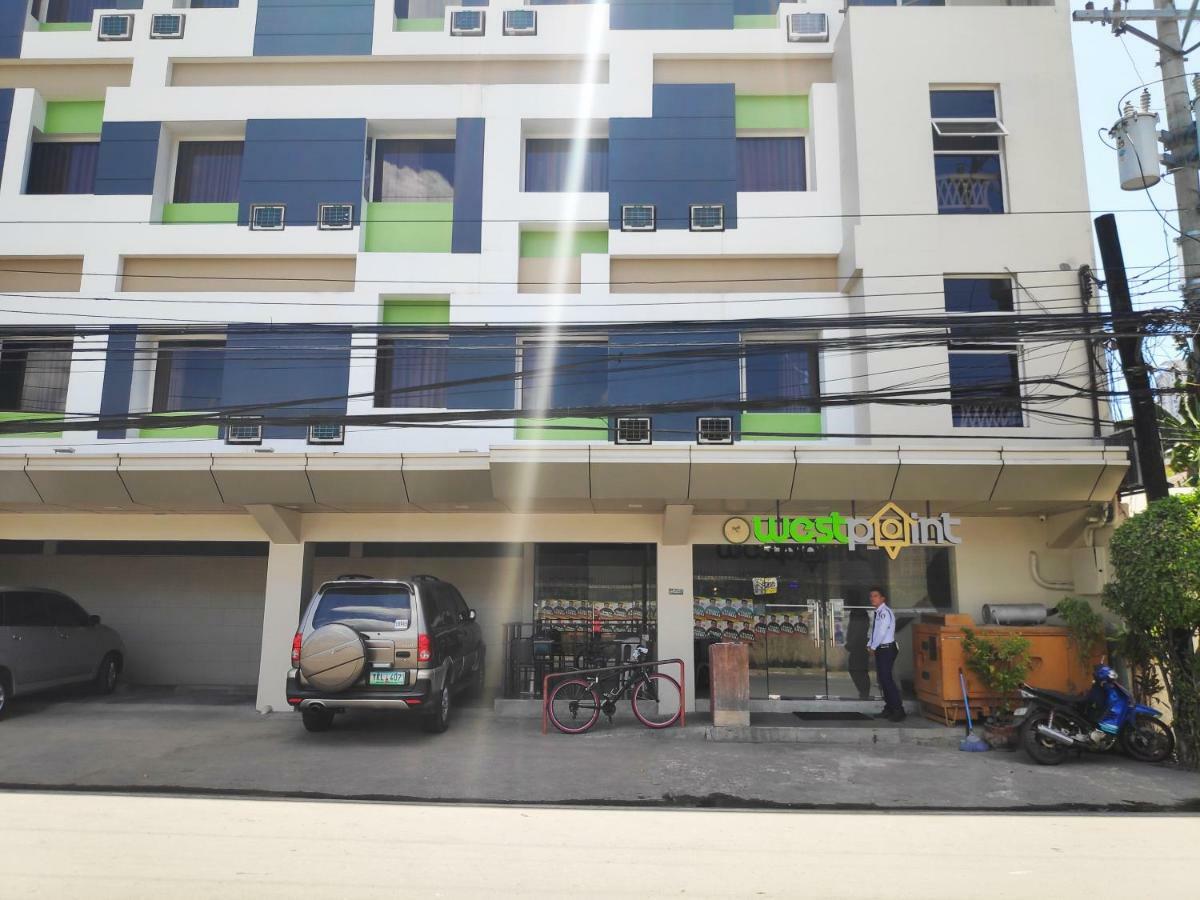 Westpoint Hotel Cebu Buitenkant foto