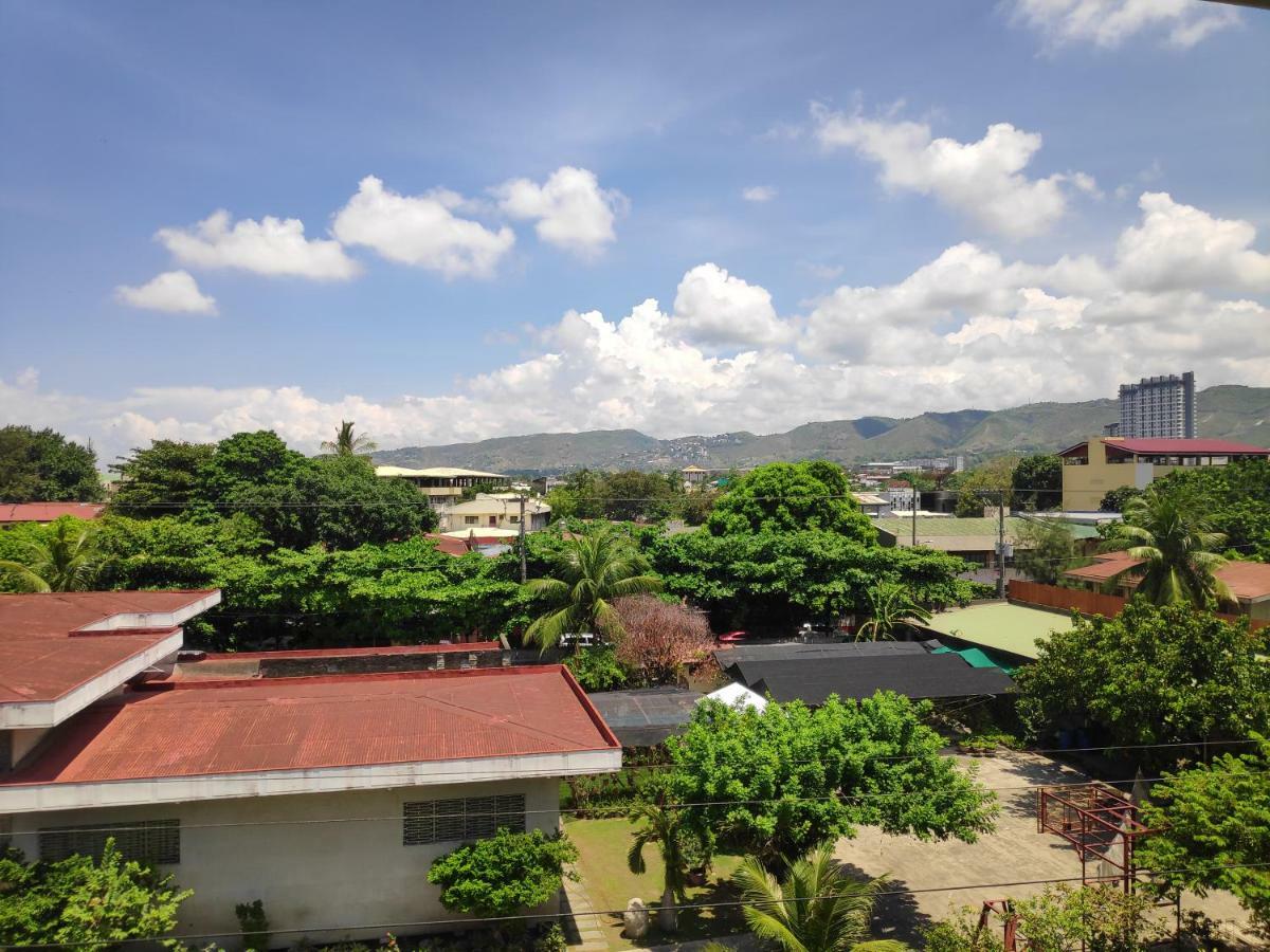 Westpoint Hotel Cebu Buitenkant foto